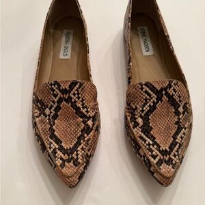 Steve Madden Women's Snakeskin Flats - Brown and Black